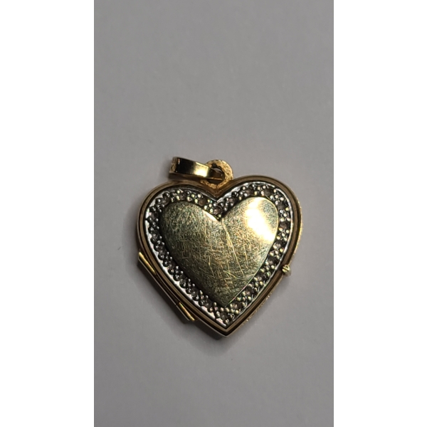 14K Yellow Gold Two-Tone Heart-Shaped Textured Locket Pendant - Weight: 2.2g