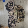 Image 1 : Camo Duffel And Blind Bag Set With Hunting Gloves
