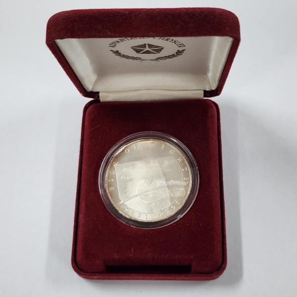 1991 Bill of Rights One Troy Ounce Silver Round In Chrysler Gift Box ~ Life, Liberty & The Pursuit..