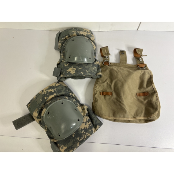 German M31 Bread Bag used during WWII & Army Knee Pads - ACU camo 