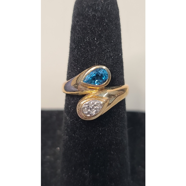 10K Gold Blue Topaz & Diamond Hug Ring - Size 3 - Weight: 2.9g