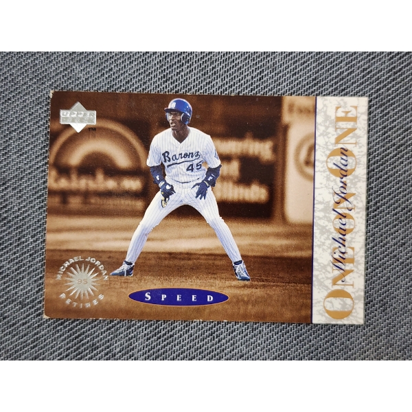 Michael Jordan Upper Deck 1995 One on One Speed Baseball Trading Card