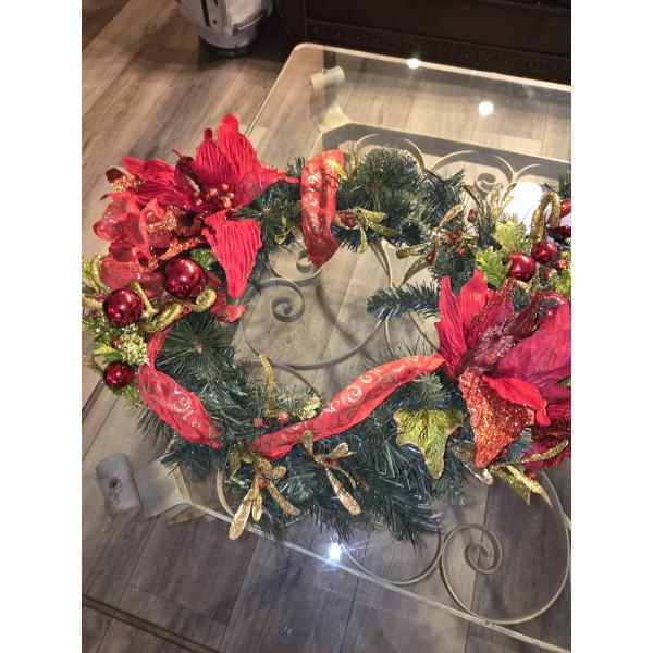 Two Pretty 2ft Wreaths, & 8ft Green Garland