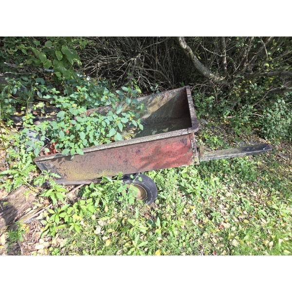 *Pick Up At Louisville Home - No Shipping Available* 10 Cubic Foot Wagon Trailer 