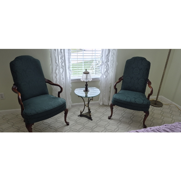 PICKUP IN NORTHFIELD - Set Of 2 Matching Queen Ann Upholstered Chairs In Gem Condition - See Pics - 