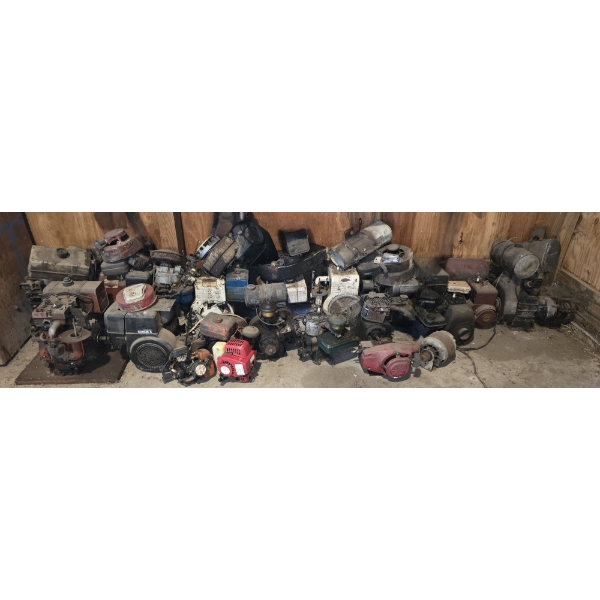 Large Lot of Motors - Most Believed to Turn Over - Will need Tune Ups