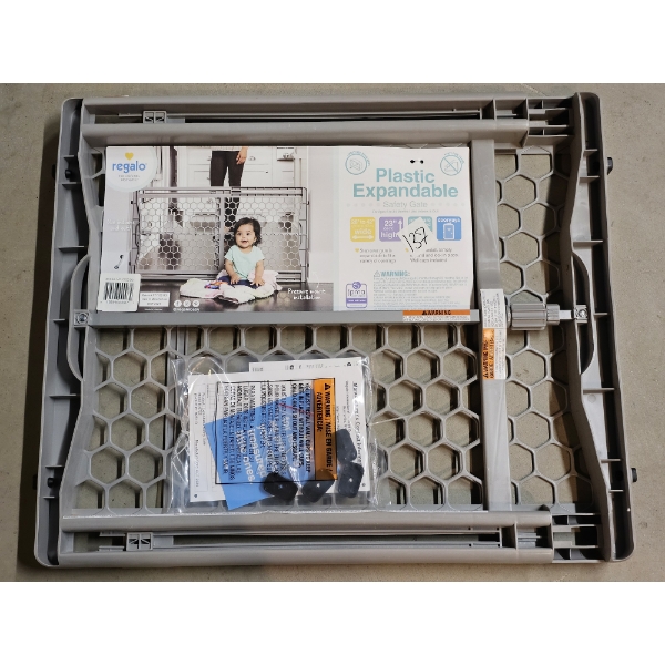 Expandable Baby Gate - 28-42" Wide, 23" Tall