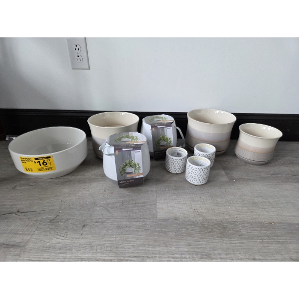 Pick Up Off Site- 115 Ely St. Alliance Oh.  New Planter Group