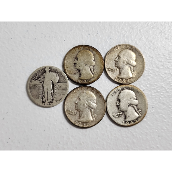 Lot of 5 Assorted U.S. 90% Silver Quarters: Standing Liberty & Washington FV: $1.25