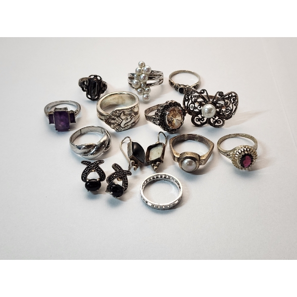 Assorted Sterling Silver Rings - Total Weight 71.1g - Sizes Range 5-10