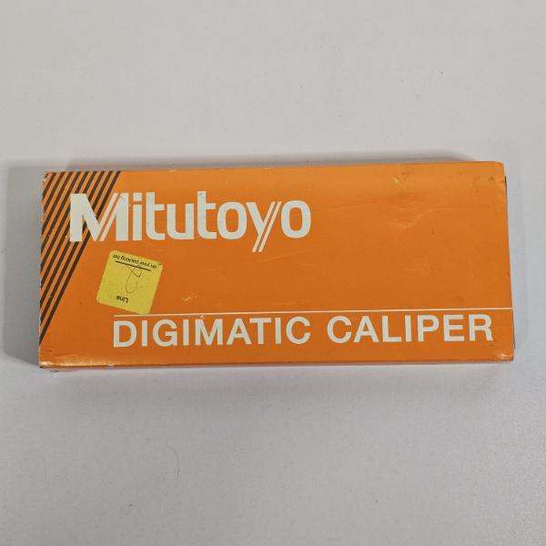 Mitutoyo Absolute Digimatic Caliper (Model 500-196-30 / CD-6"ASX) (see description)