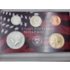 Image 2 : 2001 United States Mint Silver Proof Set with Box and CoA