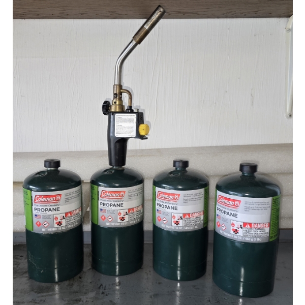 Propane Torch with 3 Additional Propane Canisters