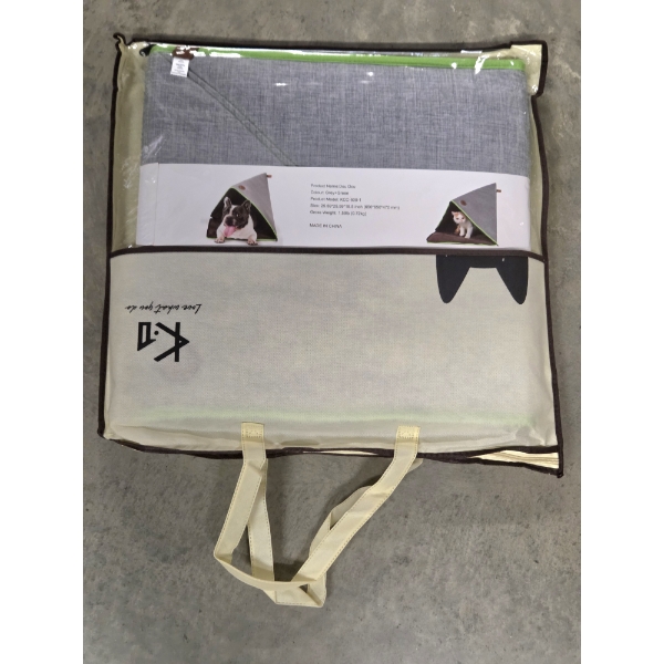 New KO Gray With Green Trim Small Pet Cozy Padded Teepee- Zips Flat As Well