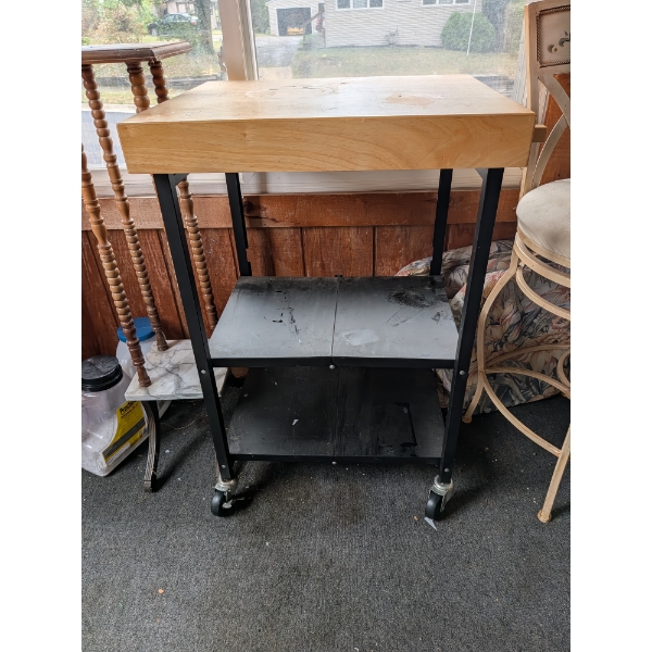 Kitchen Island On Wheels