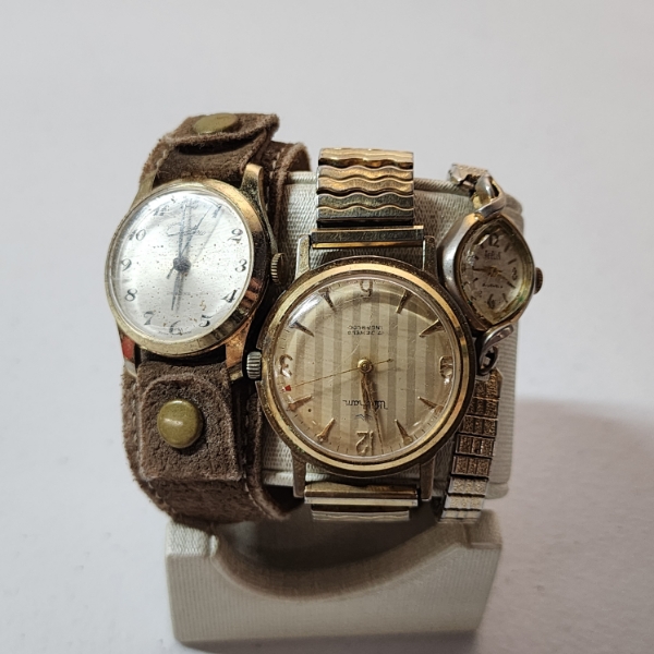 Three Vintage Assorted Styles Wrist Watches: Chateau "De Luxe", Belair, Waltham