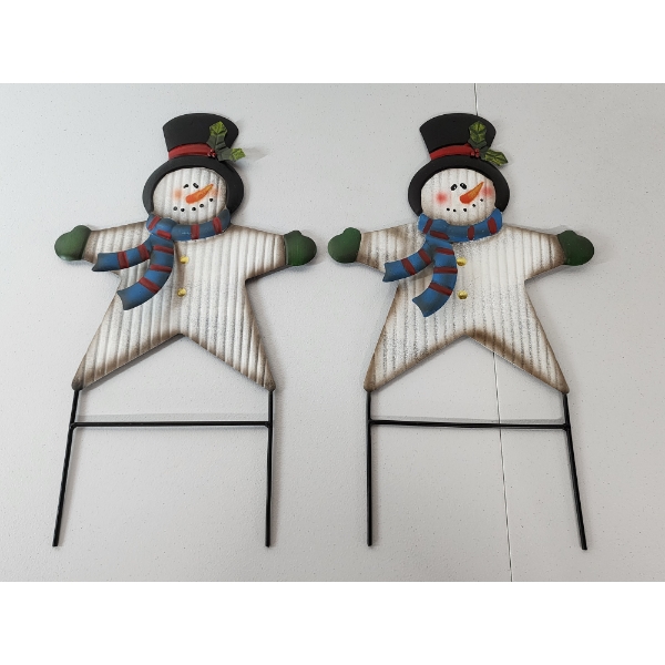 2 Outdoor Metal Christmas/Holiday Snowmen Stakes - Approx. 19in Tall