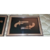 Image 3 : Set Of 2 Framed Prints Of Dueling Pistols - Foil Technique On Velvet - Nice!