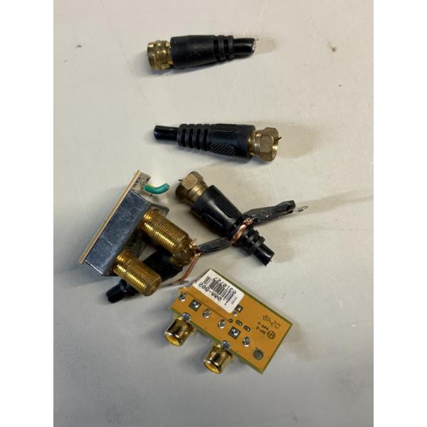 Lot of Computer Scrap Gold - 63.3 Grams