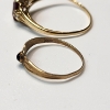 Image 4 : Two 10K Yellow Gold Rings: Blue Stone Size 3, Red Stone Size 7 - Total Weight: 1.7g
