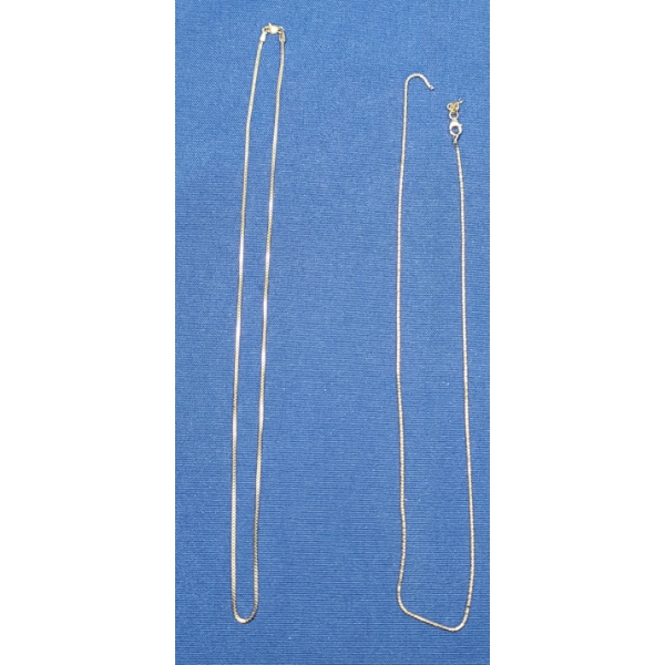 (2) 14K White Gold Necklaces (One Is Damaged) - Total Weight: 7.1g