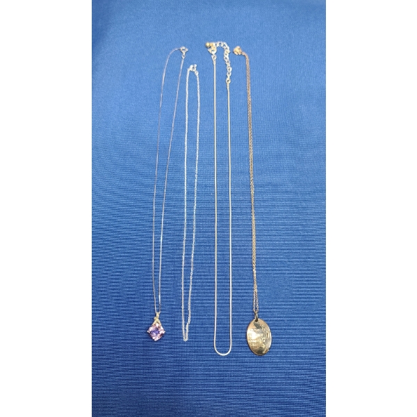 (3) Sterling Silver Necklaces - Weight: 11g