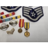 Image 3 : Assortment of Vintage U.S. Military Air Force Patches and Pins