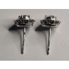 Image 3 : Elegant Pair Of 10K White Gold Stud Earrings - Weight: 1.8g