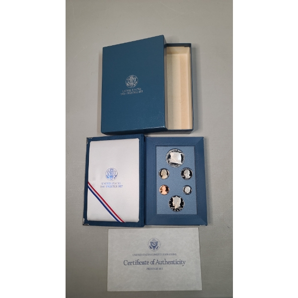U.S 1987 Prestige Coin Set Including 1987-S U.S Constitution Commemorative 90% Silver Dollar