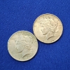 Image 1 : Two 1922 United States Silver Peace Dollars - 90% Silver 