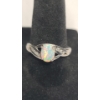 Image 1 : Women's Sterling Silver Ring With Simulated Opal - Size 8 - Weight: 2.4g