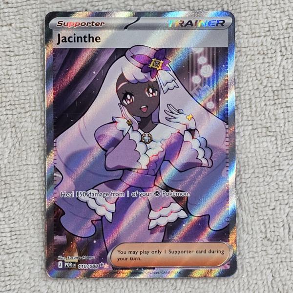 Jacinthe 110/088 Holo Rare Pokémon Trading Card