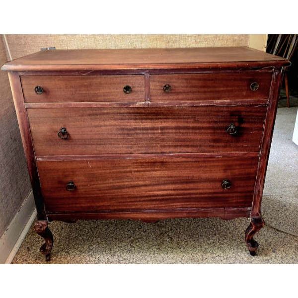 Antique 4 Drawer Dresser with Wheels - 42x21x36