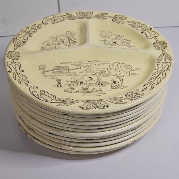 Stack of (12) Vintage 11-inch Grill Plates in the Bucks County Pattern produced by Royal China