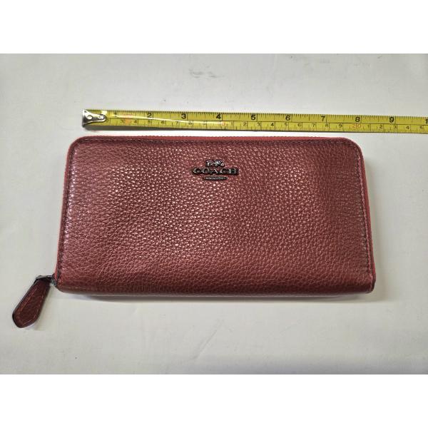 Authentic Coach Red Large Zip Wallet In Excellent Condition 