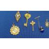 Image 3 : Assorted Costume Jewelry Pieces 