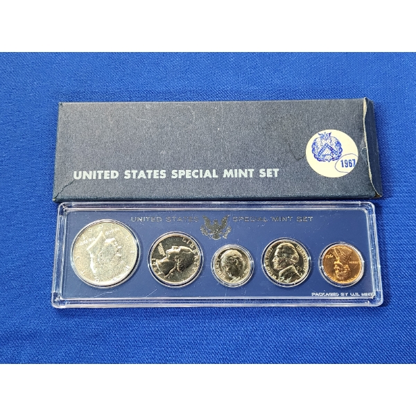 1967 United States Special Mint Set Including 40% Silver Half Dollar
