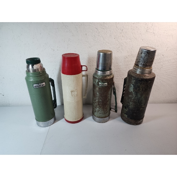 x4 Vintage Stanley and Thermos Thermoses 