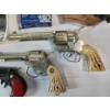 Image 3 : Lot of Vintage Cap Guns with Holsters, Roll & Bang Caps, Photo - Good Condition