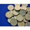 Image 5 : Lot of Assorted Foreign Coins Including British 1 Pound Coins and (1) 1 Euro Coin 