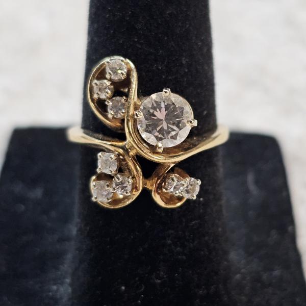 14K Size-6 (5.6g) Yellow Gold with Stunning Diamond Ring
