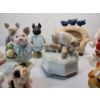 Image 6 : Assortment of Pig Collectibles Including Working Musical Figurine, Frame, Fiddler Pig, & More!  