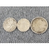 Image 4 : Lot of Three Asstd World Silver Coins - 1918 3 Pence, 1942 1/10 G & 1939 Canada Dime- TASW 0.1309 Oz