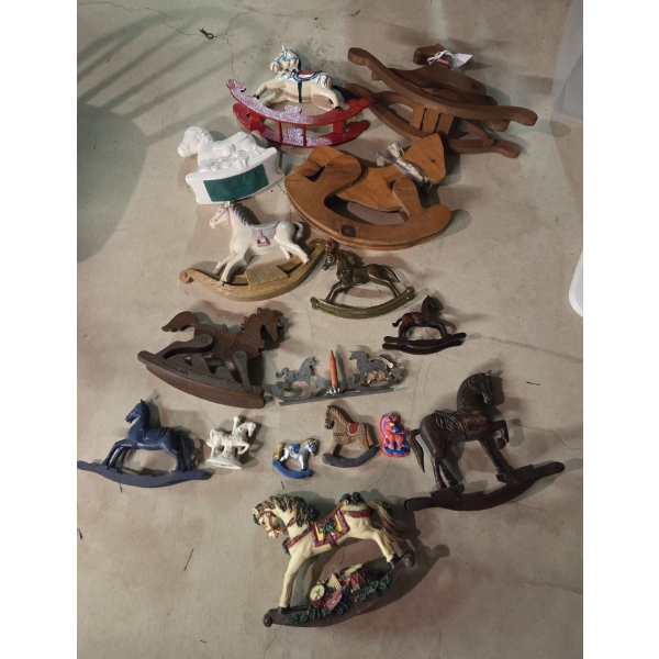 Louisville Home Pickup - Hobby Horse Collection - Nice Grouping See Pictures