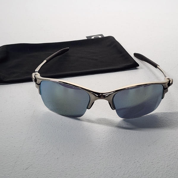 Vintage Oakley Half Wire Style Sunglasses Silver Frame Blue Iridium Lenses 57-18 w/ Microfiber Bag