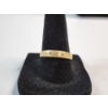 Image 1 : 14K Gold Ring with Diamond Chips - Size 7.5 - TW: 2.2g