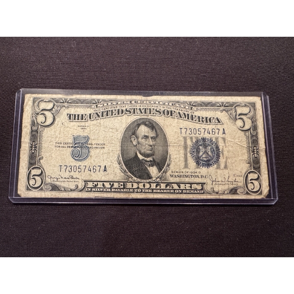 1934 United States $5.00 Bill Abe Lincoln In Protective Holder - Blue Note