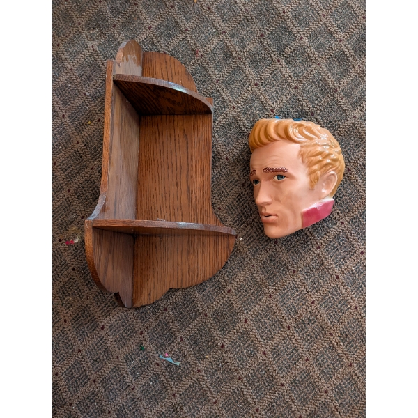 21" Wood Corner Shelf And Wall Hanging