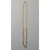 Image 2 : 14K Yellow Gold V-Line 16" Braided Herringbone Necklace - Weight: 3.9g