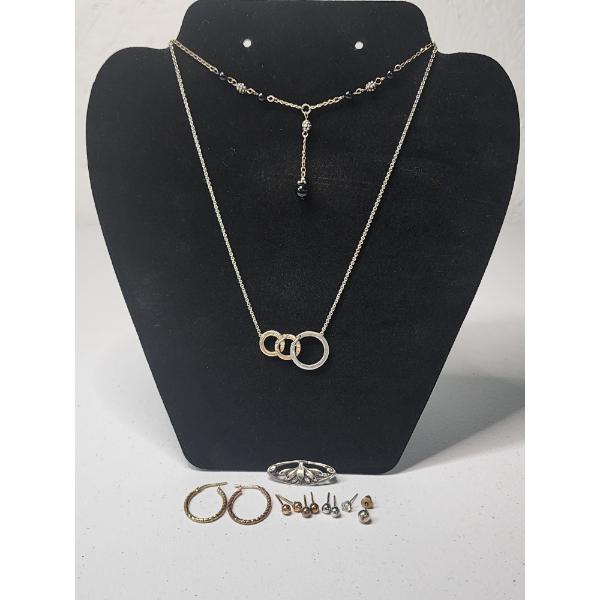 Lot of Assorted Sterling Silver Jewelry: Necklaces, Earrings, Pin